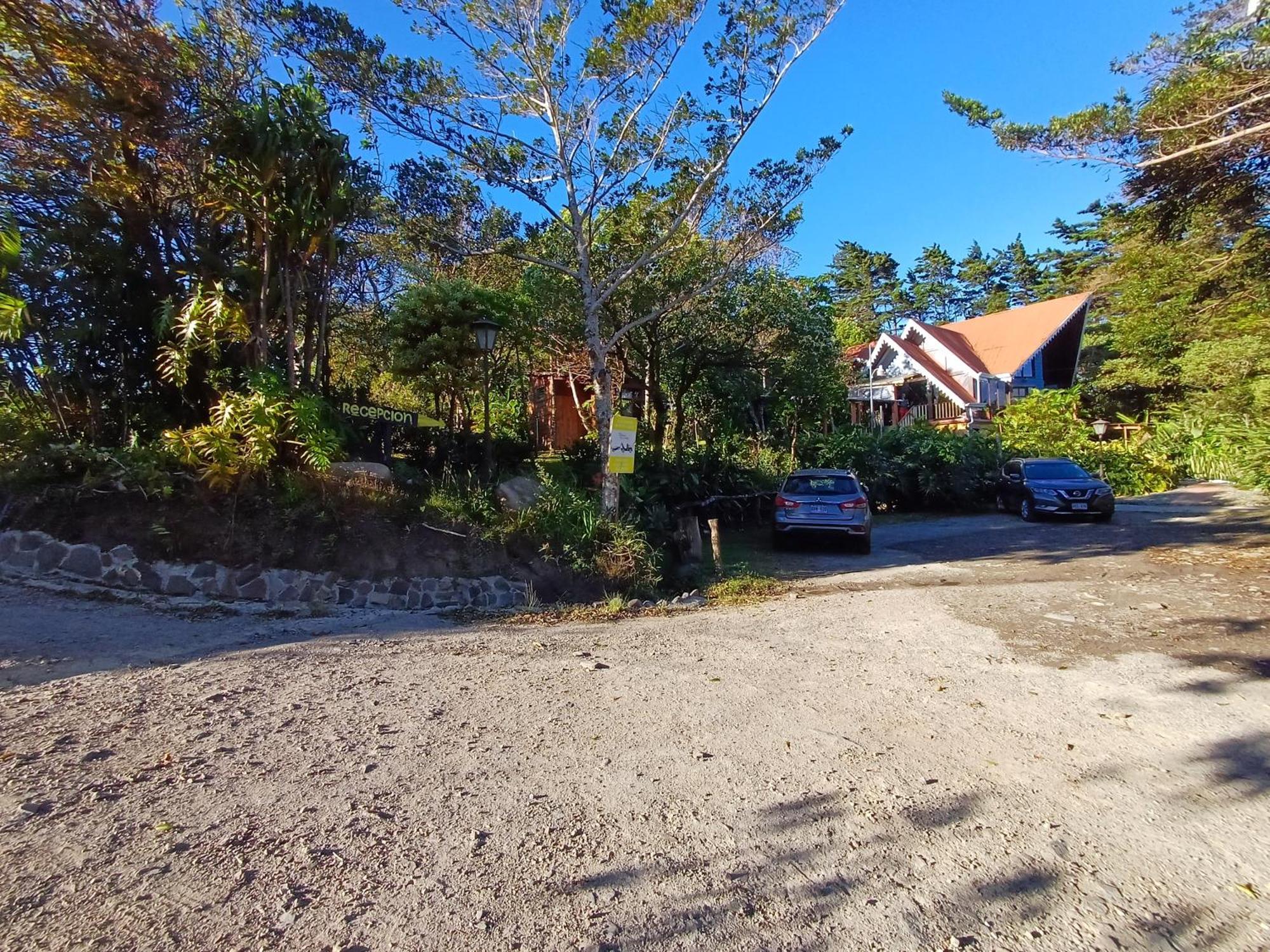 Hotel Claro De Luna Monteverde Exteriör bild
