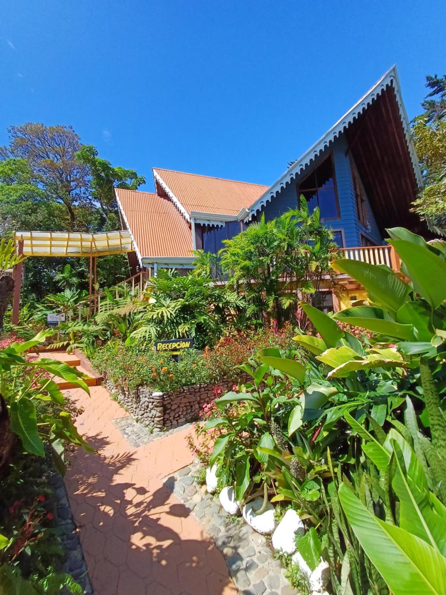 Hotel Claro De Luna Monteverde Exteriör bild