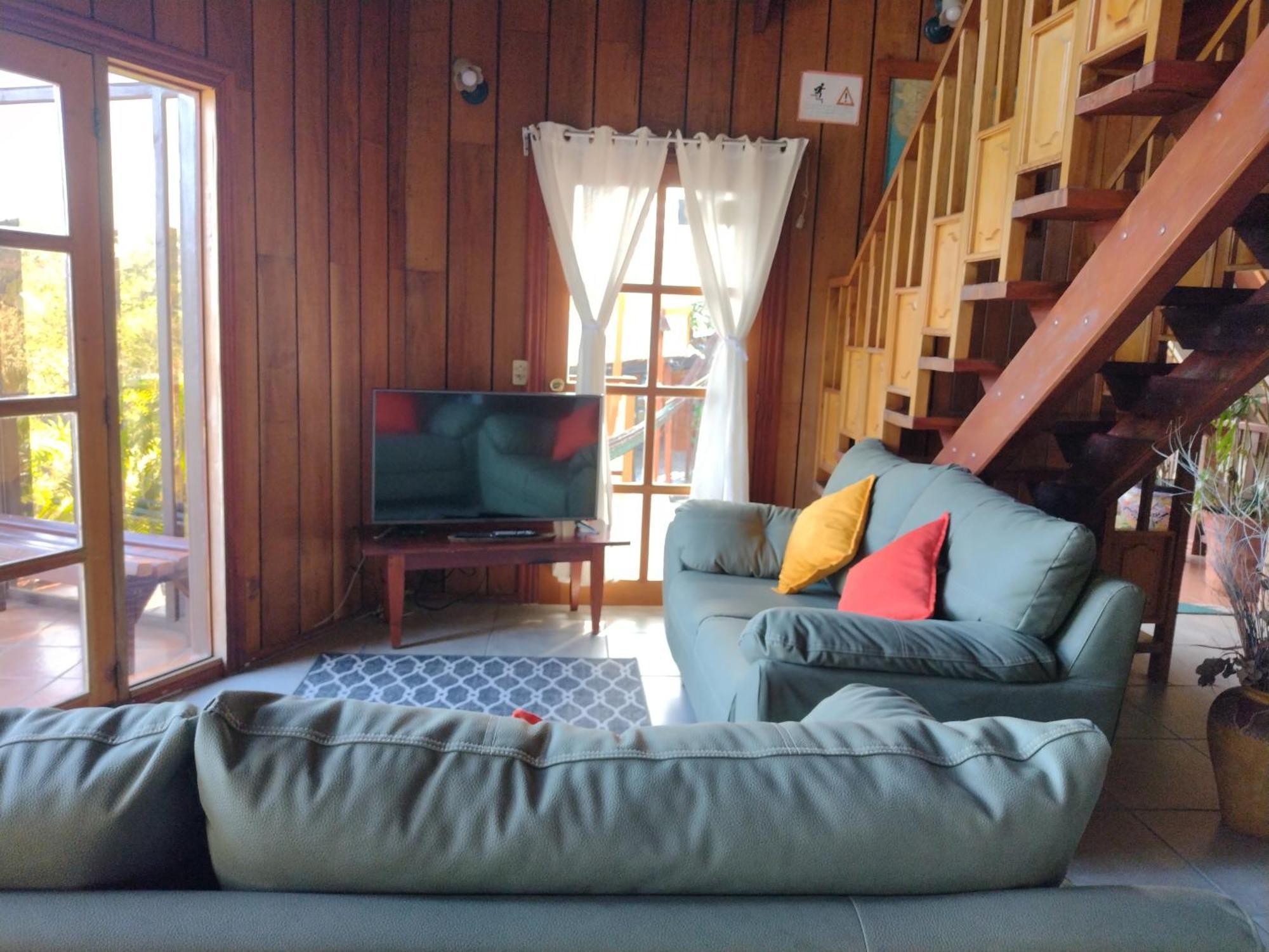 Hotel Claro De Luna Monteverde Exteriör bild